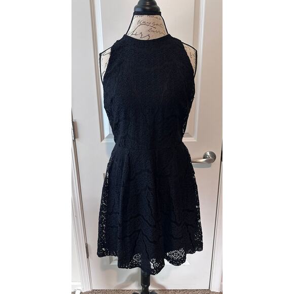 Mossimo Juniors sz L (W sz M) Black Lace Fit & Flare Sheath Dress Wedding Guest - Picture 7 of 8